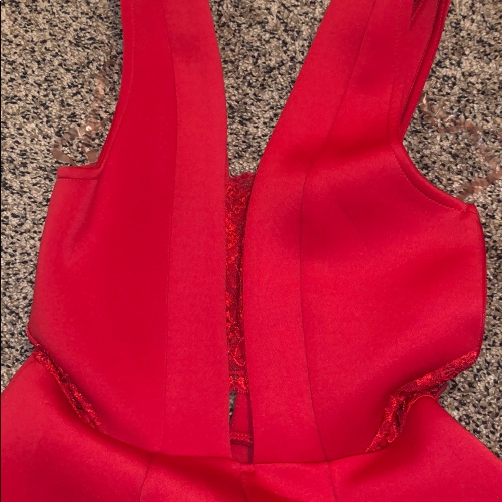 Material girl red dress size small lace detail - Picture 3 of 5